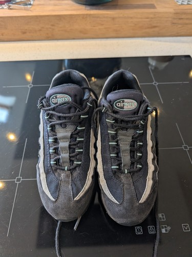 Nike size 6 - uk,