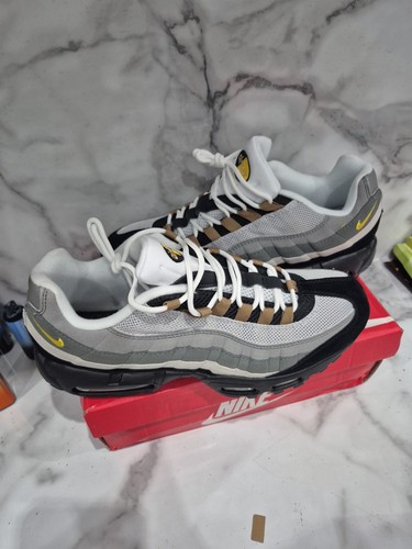 Mens nike 95s size 5 - 95s,